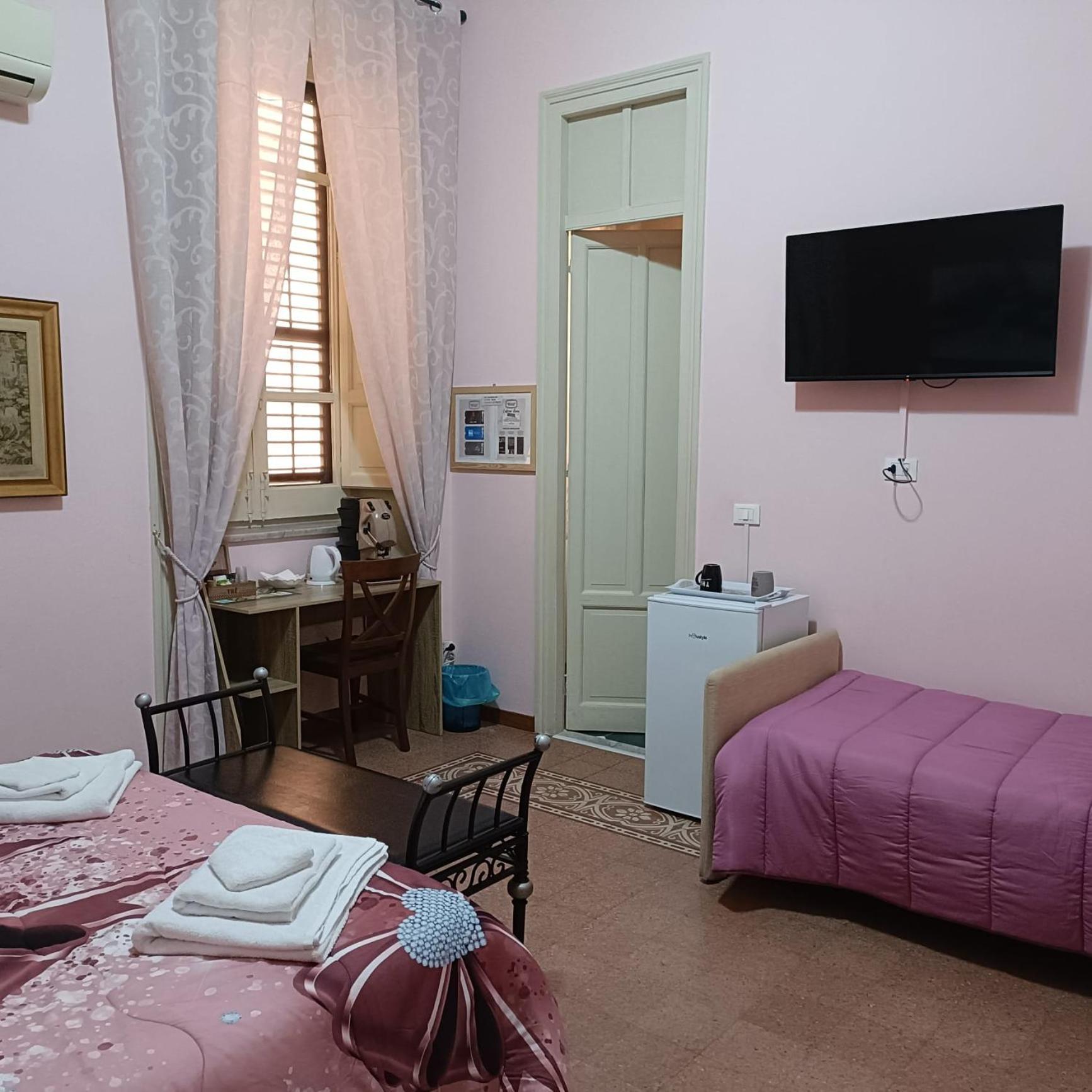 Daybreak B&B ปาแลร์โม ภายนอก รูปภาพ